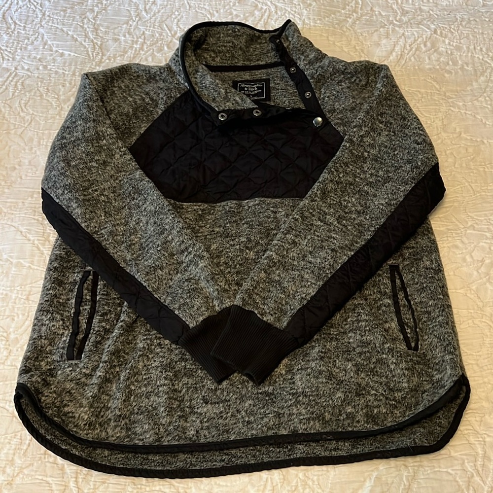 Abercrombie and Fitch fleece pullover